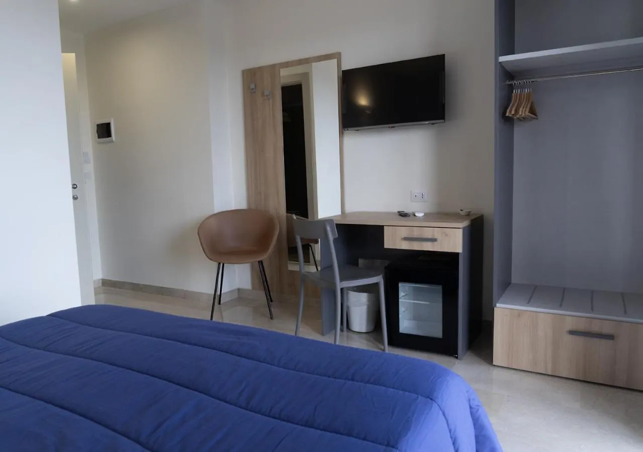 Papali 289 Hotel Catania 0*,